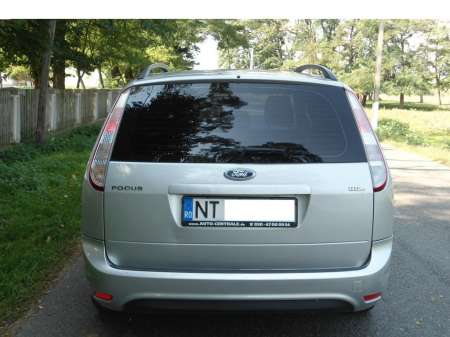 vand ford focus 2 ' 4