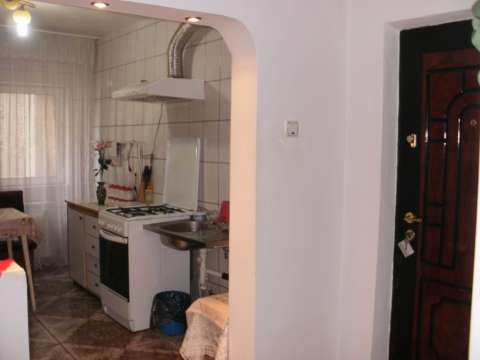 apartament 3 camere decomandat, vaslui 5