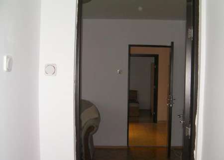 proprietar inchiriez apartament 3 camere brasov saturn 5 7