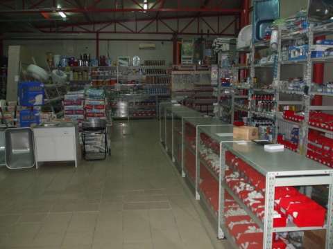 inchiriere spatiu comercial 3