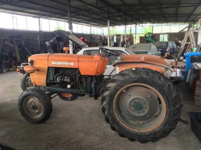 tractor fiat 2