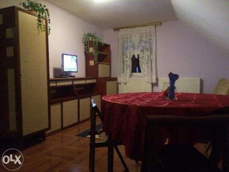 inchiriez apartament 2 camere, zona gara mica 4