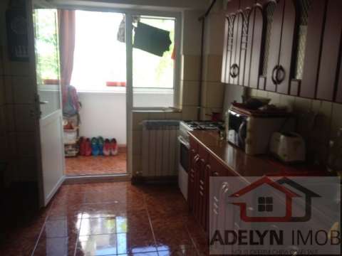 tulcea - apartament 2 camere, zona victoriei 4