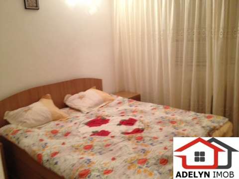 tulcea - vand apartament 3 camere, zona alunisului 5