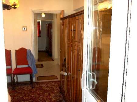 particular vand sau schimb apartament cu 4 camere in municipiul campina, judetul prahova 11