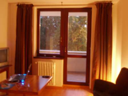 inchiriez apartament mobilat 2 cam. gara de nord 5