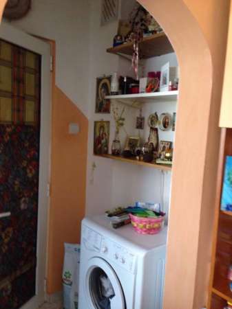 schimb apartament 2 camere semidecomantat cu apartament 2/ 3/ 4 camere + diferenta 9