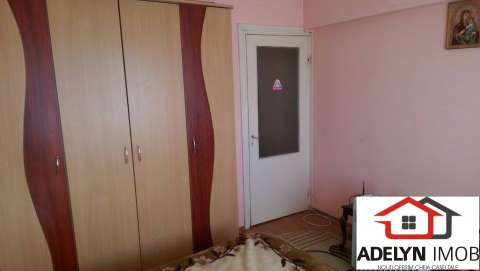 tulcea - apartament 3 camere, zona pacii 3