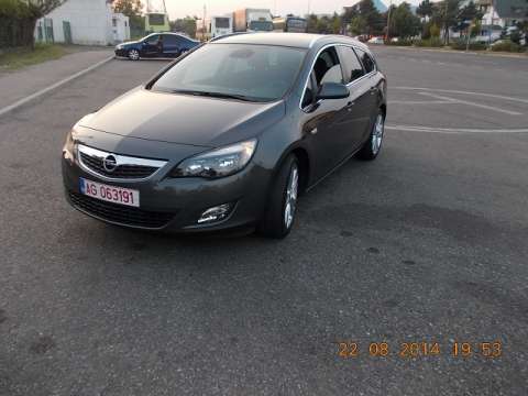 vand opel astra j full, an , navi 3