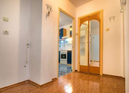 inchiriez apartament 2 camere, cartier anl 6