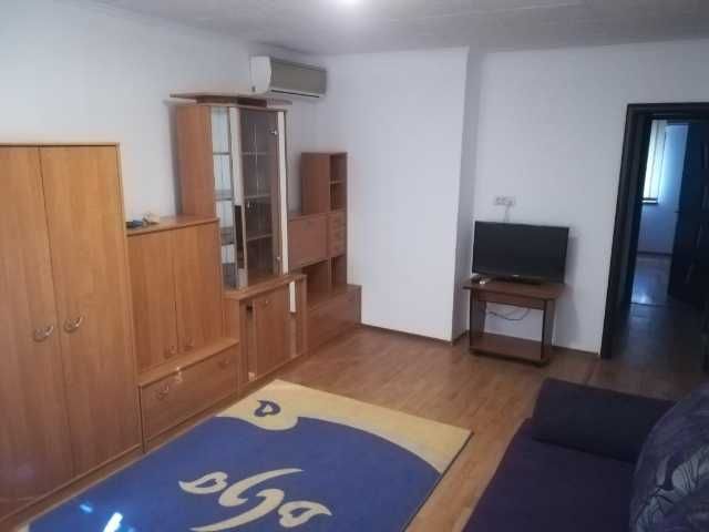 propietar vand apartament 2 camere constanta 7