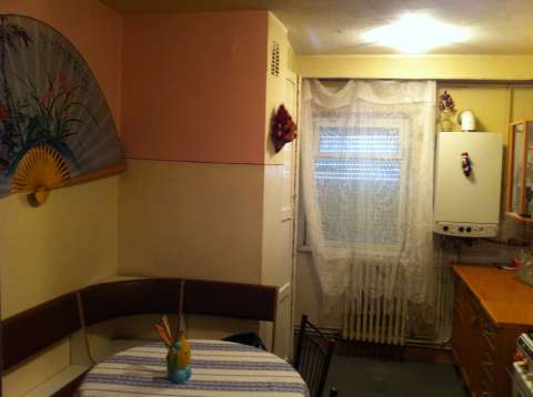 apartament 3 camere 4