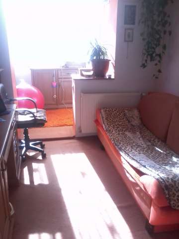 vand apartament cu 3 camere 3