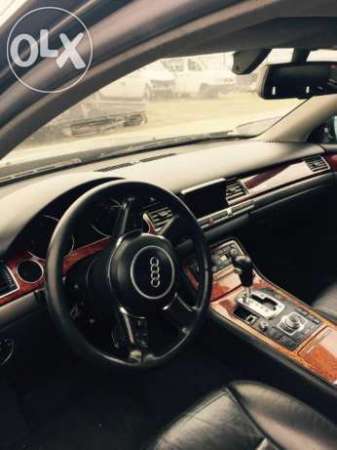 vand plansa bord audi a8 