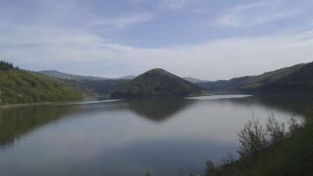 Lucrator comercial / SZAKELADO 