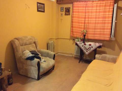 apartament 3 camere, oras giurgiu bloc pati- bar, 75 m. p 1