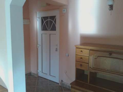 vand apartament cu 4 camere- tasnad 4