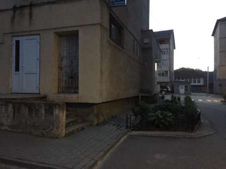 vand demisol anunturi gratuite