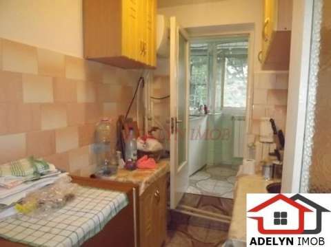 tulcea - apartament 3 camere, zona spitalului 3