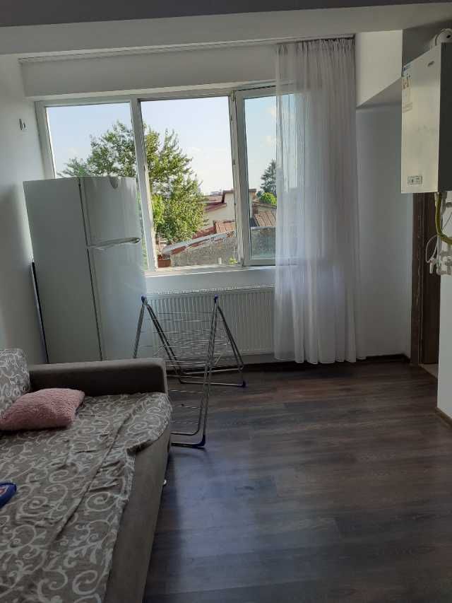 salaj sector 5 vindem ga cf1 etaj 4/ 4 balcon cash 3