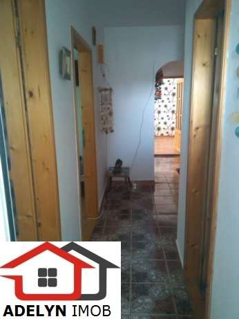 tulcea - apartament 3 camere, zona babadag 2