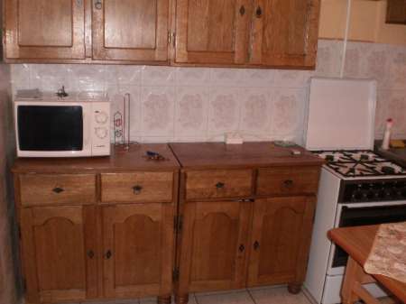 inchiriez apartament complet mobilat, medias 1