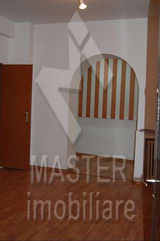 apartament 2 camere p- ta universitatii langa hotel intercontinental 6