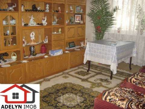 tulcea - apartament 4 camere, zona sabinelor 5