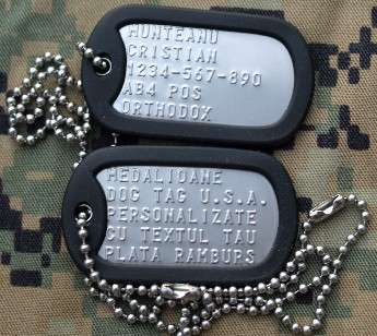 Oferim spre vanzare Placute de identificare armata S. U. A. - DOG TAG, personalizate cu text
