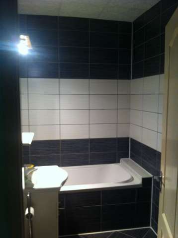 vand apartament cu 2 camere 4