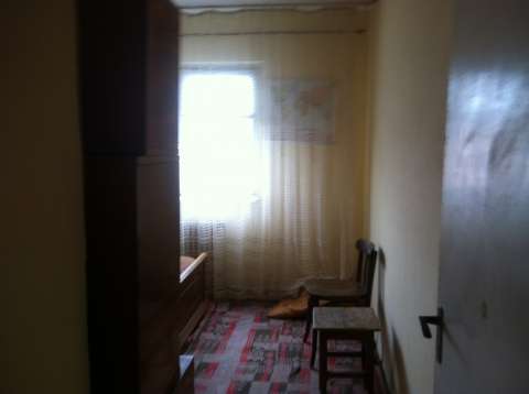 vand apartament 8