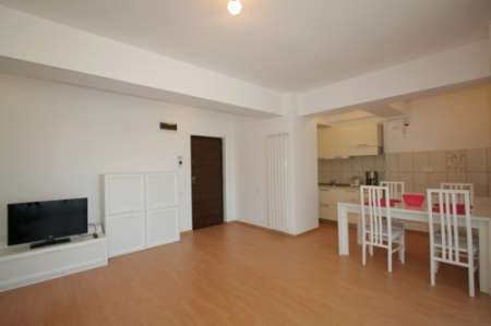 apartament 2 camere de lux de inchiriat in mamaia 4