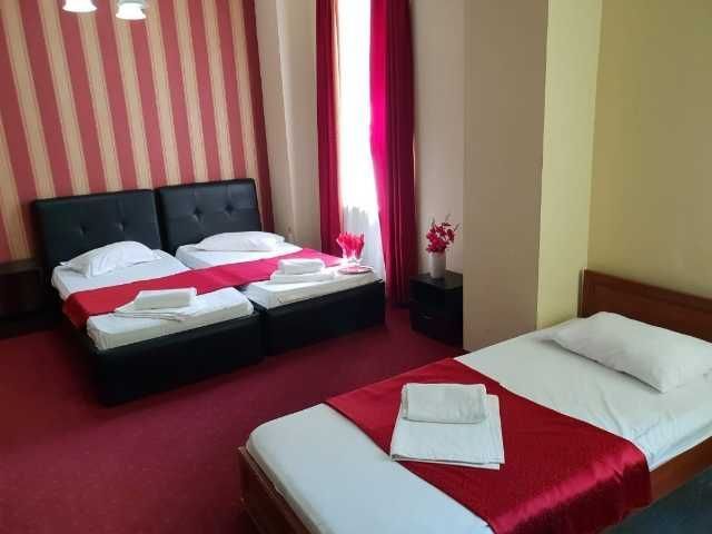 vand hotel in centrul orasului ploiesti 4