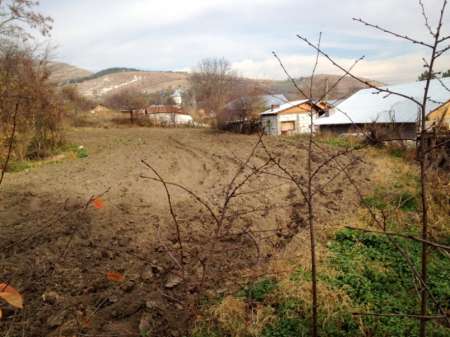 vand teren intravilan, localitatea persunari, gura vadului, ( 5 km de mizi) l 2