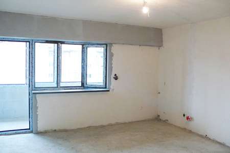 vand apartament ultracentral in petrosani, 3 camere, et. 4 3