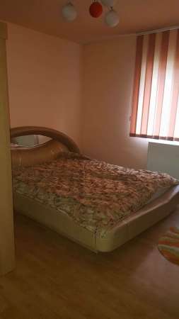 inchiriez apartament mobilat 5