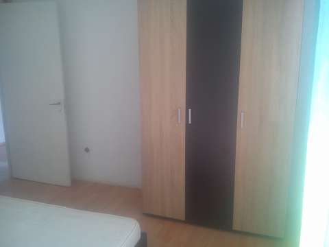 inchiriez apartament 2 camere 2