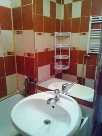 ofer spre inchiriere apartament 2 camere, decomandat 7