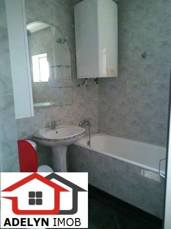 tulcea - apartament 3 camere, zona babadag 1