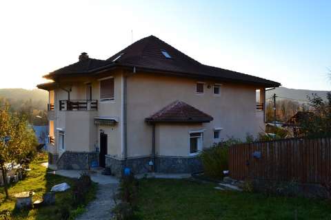 vila in provita de jos- langa campina- de bucuresti 6