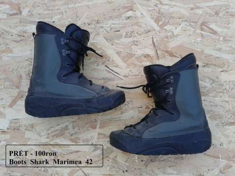 boots marimea 42 4
