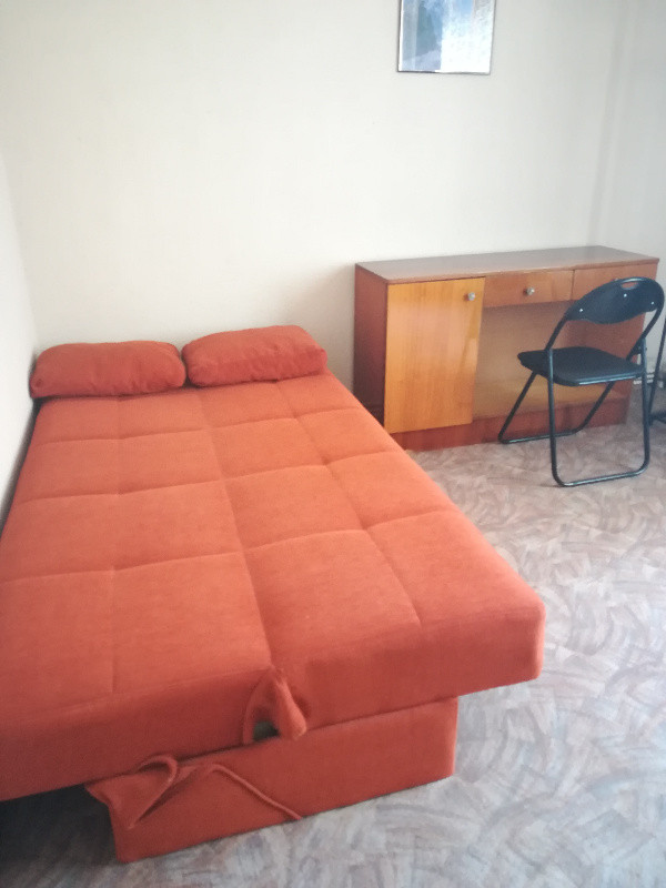 chirie apartament cu 4 camere si pentru studenti 3