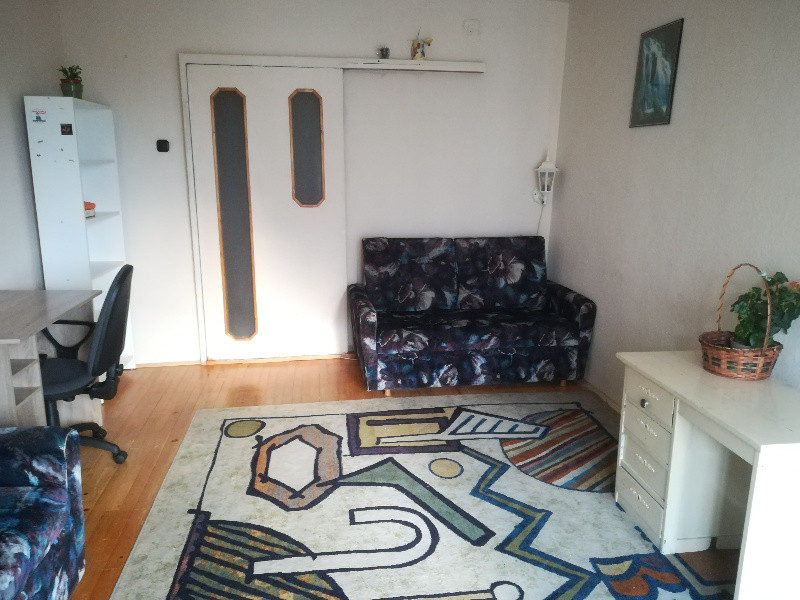 chirie apartament cu 4 camere si pentru studenti 7