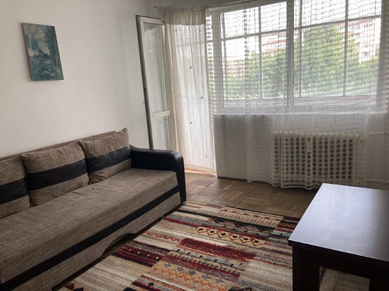 vand apartament doua camere alexandru obregia 1