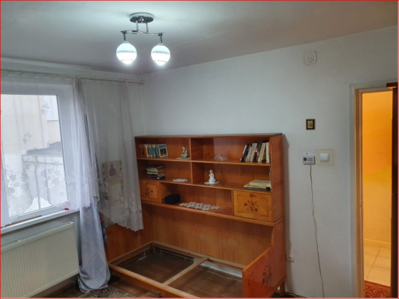 vanzare apartament 2 camere, central, str viitorului, tarnaveni 4