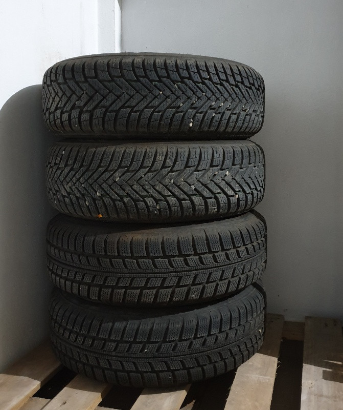 and 4 x jante tabla + 4 x anvelope iarna 175 / 70 r 13 second hand - cielo / opel 3