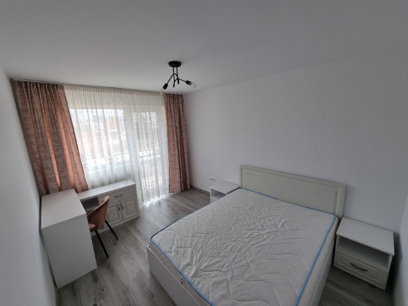 apartament cu 3 camere, parcare subterana, zona corneliu coposu 5