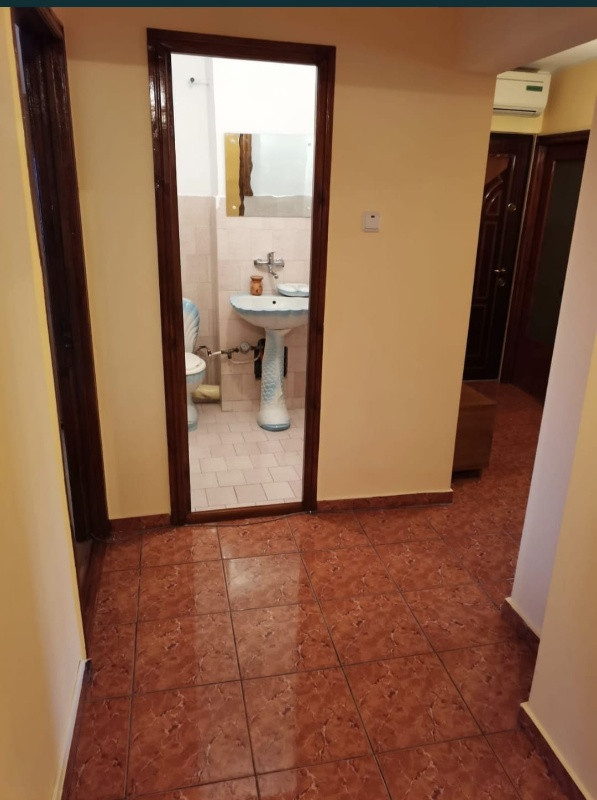 vand apartament 3 camere decomandat garii 4