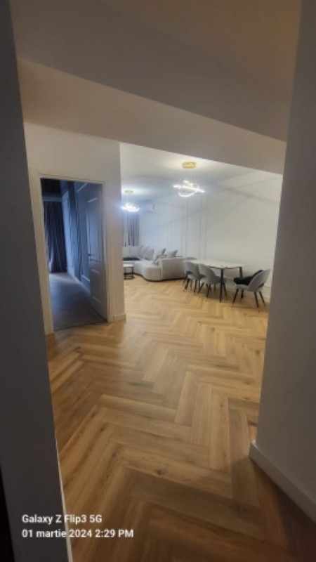 inchiriez apartament 2 camere semidecomandat, pipera, 71 mp, 5