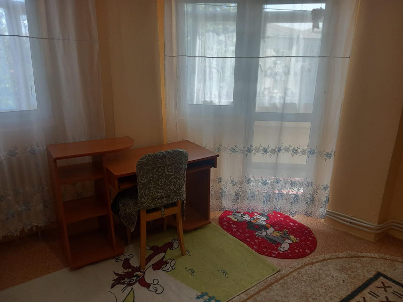 inchiriere apartament 2 camere - zona miorita, bacau 5